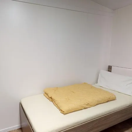 Mobile Bodensdorf Near Ossiach *